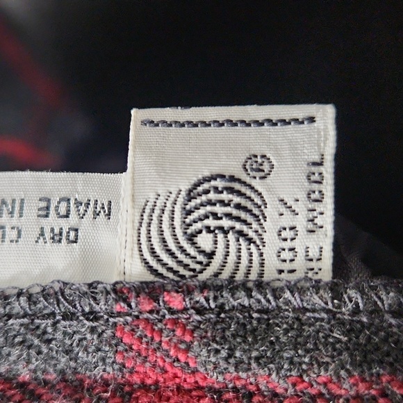 Jones NY Wool Skirt - Picture 8 of 8